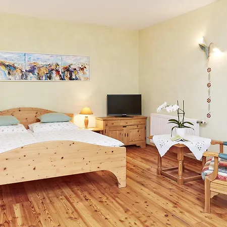 Otel Garni Schoene Aussichten 4*