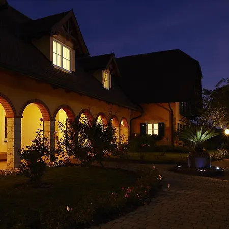 Garni Schoene Aussichten