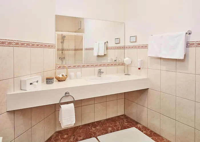 Garni Schöne Aussichten 4*